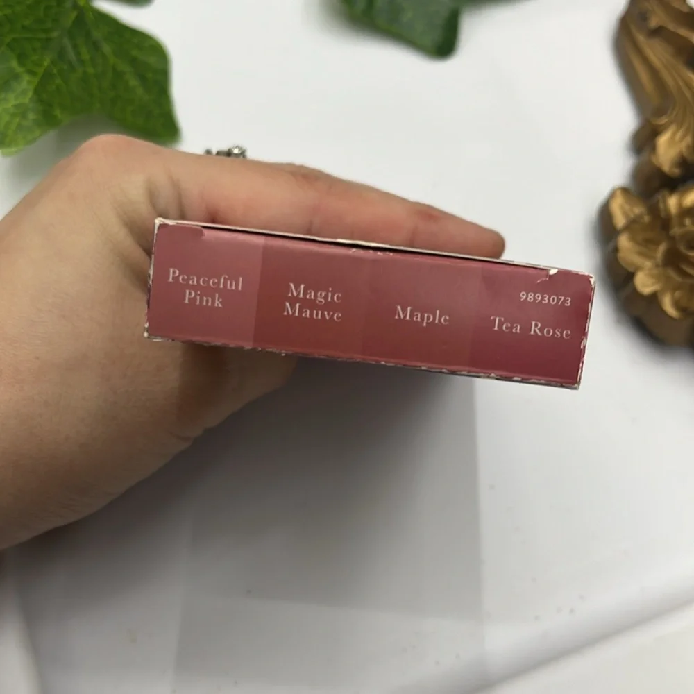 NEW Laura Geller Four to Love 4 Piece Lip Kit
